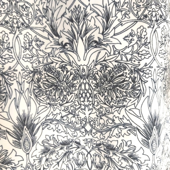 Graphic Floral pattern pencil skirt - Picture 3 of 4